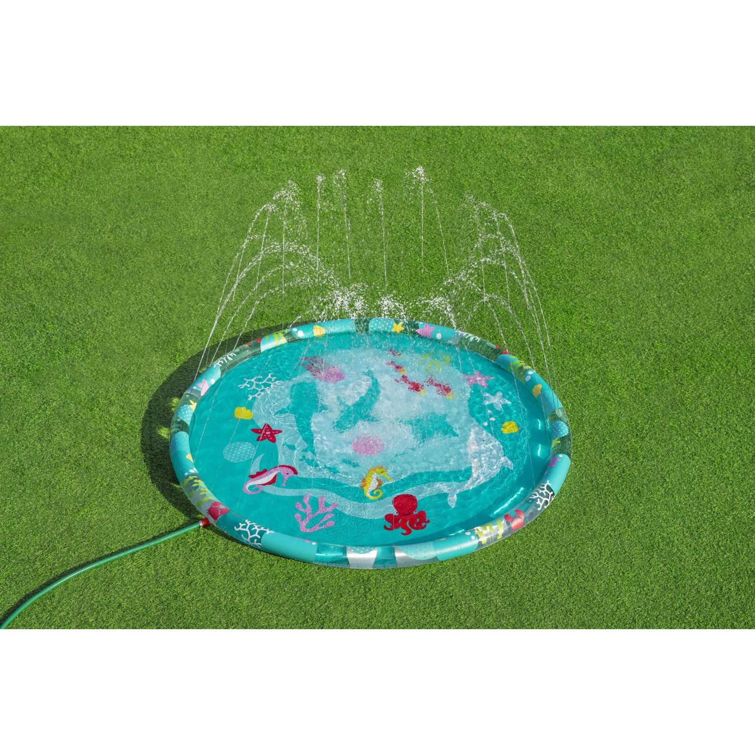 Bestway Wassermatte Underwater Ø 165 cm mit bunten Meeresmotiven und Wassersprinklern für Kinder.