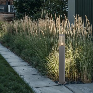 QAZQA Moderne Außen Stehleuchte Dunkelgrau mit Rauchglas 80 cm Malios