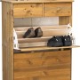 ebuy24 Nelly Schuhschrank aus Kiefer, gebeizt, mit 2 Klappen und 2 Schubladen.