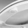 Detailansicht: Weißer Wenko WC-Sitz Licata aus Duroplast mit Absenkautomatik.