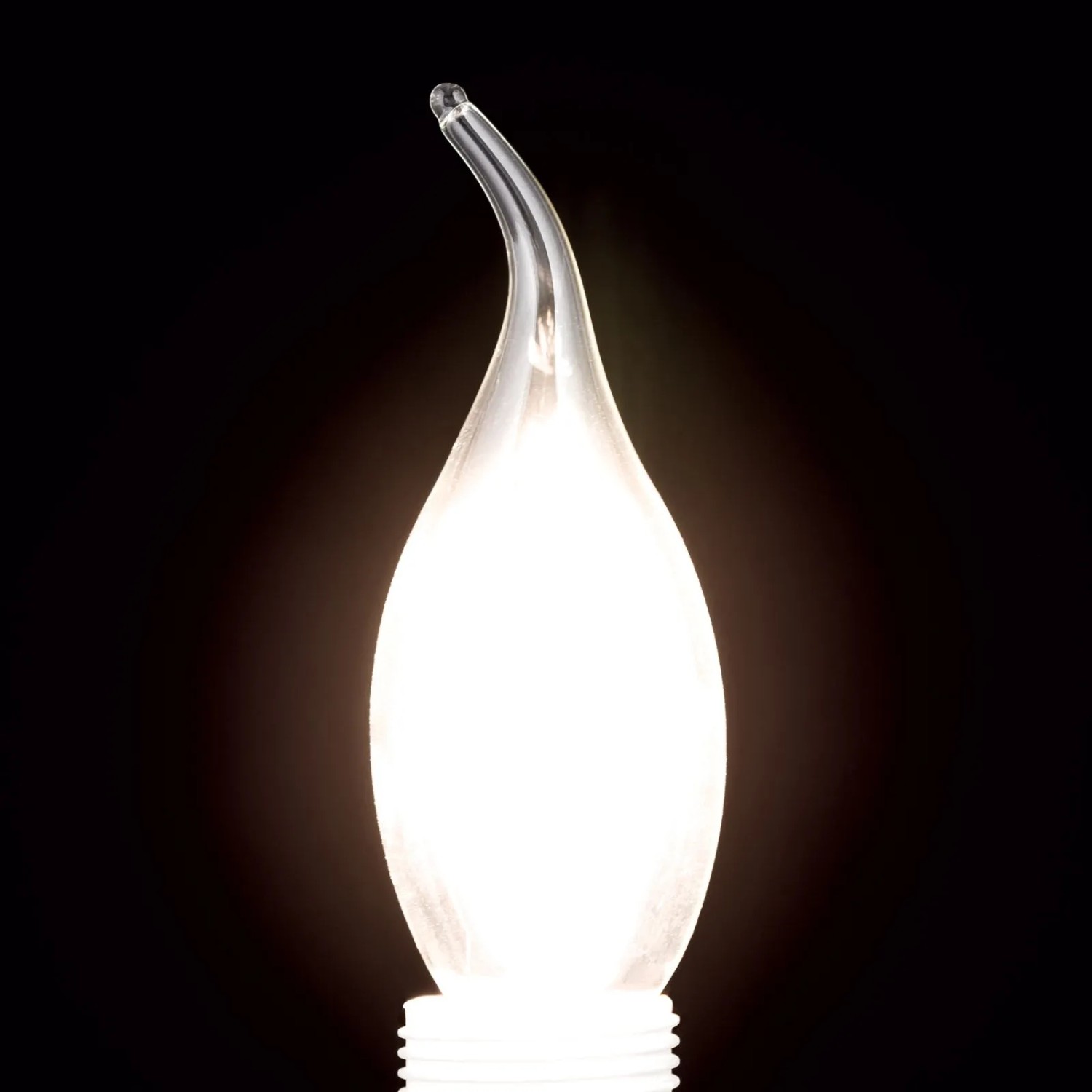 Dimmbare LED-Windstoßkerze E14, 4,5W, 470lm, 2700K, warmweiß, klar.