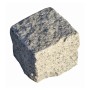 Hellgrauer Granit Pflasterstein, 9x9x9 cm, Nahaufnahme. Ideal für Garten- und Grundstücksgestaltung.