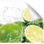 Myspotti Küchenrückwandfolie Aqua Limette mit Limetten und Wassertropfen.