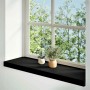 Dunkelbraune Massivholz Eiche Fensterbank, 80x25x2 cm, unter einem Fenster mit Pflanzen dekoriert.