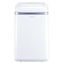 Weiße Comfee Mobile Klimaanlage Pro mit silbernem Akzentband. Ideal zur Raumkühlung.