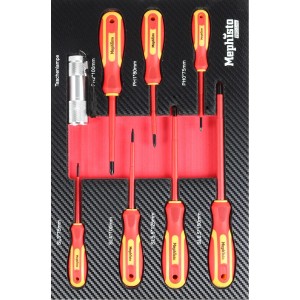 Mephisto Werkzeugwagen: Schraubendreher-Set und Taschenlampe im Werkzeugwagen-Einsatz.