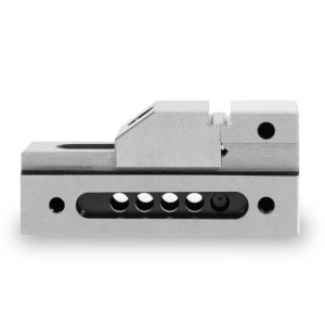 EBERTH Präzisions-Niederzugschraubstock, 26mm Backenbreite, Spannwerkzeug für Werkstatt und Heimwerker.