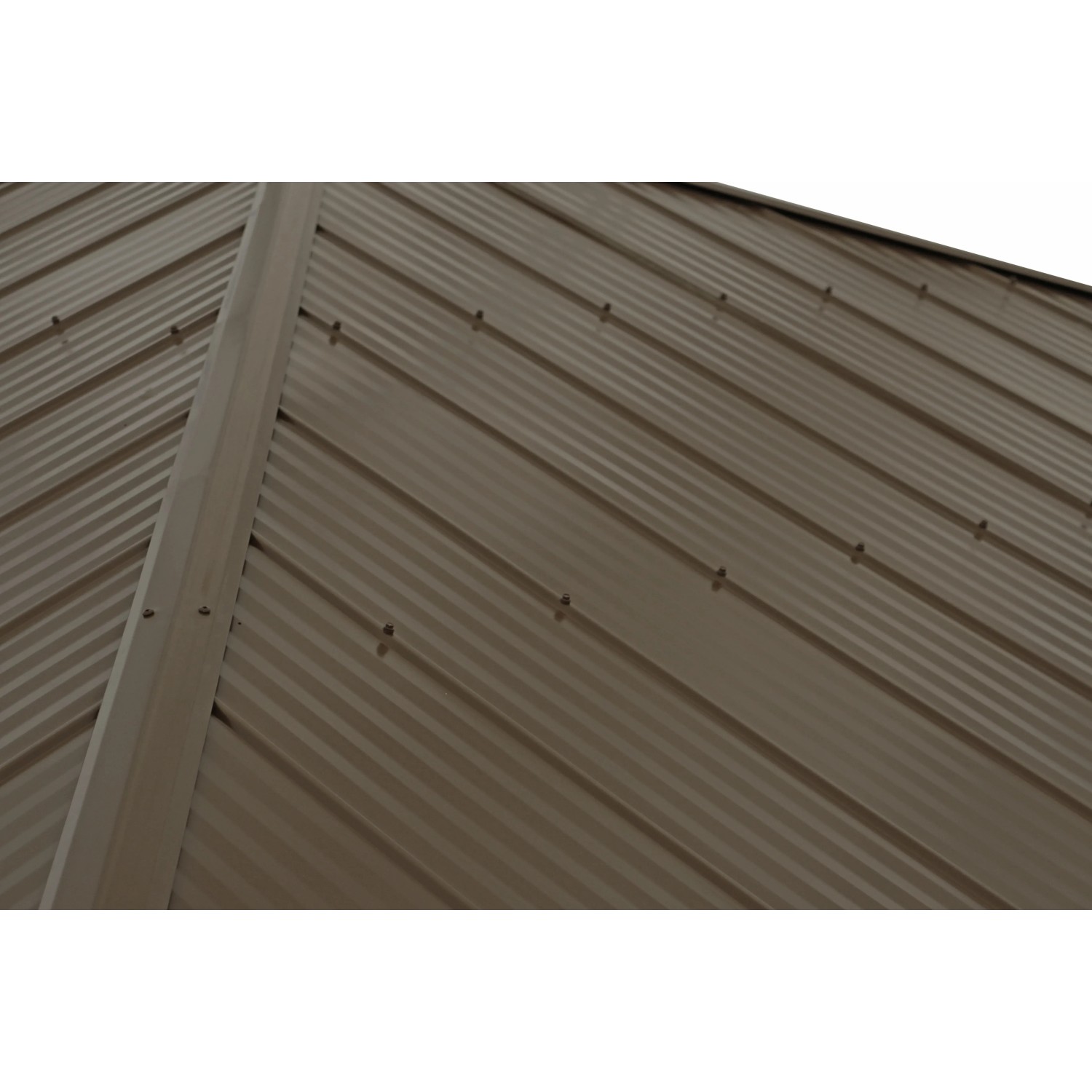 Detailaufnahme des braunen Aluminium-Dachs vom Westmann Holz Pavillon Devon.