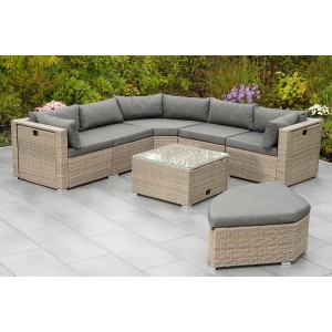 Merxx Rivello Lounge-Eckset mit Auflagen, bestehend aus Sofa, Tisch und Hocker. Gartenmöbel aus Polyrattan.