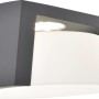 Moderne Lutec Solar-LED-Wandleuchte Moon in Anthrazit mit weißem Diffusor für den Außenbereich.