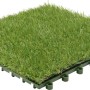 Grüne Grasfliese im 4er-Set, 30x30 cm, für Balkon und Terrasse.