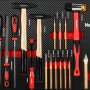 Werkzeug-Set für Mephisto Werkzeugwagen: Hämmer, Feilen, Meißel und Durchschläge im Werkzeugwagen-Einsatz.