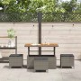 Graue 4-tlg. vidaXL Garten Essgruppe aus Poly Rattan mit Tisch und Hockern mit Kissen.
