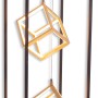 Näve LED-Stehleuchte Tripolis, 140 cm, mattschwarz mit drei goldenen Leuchtwürfeln.