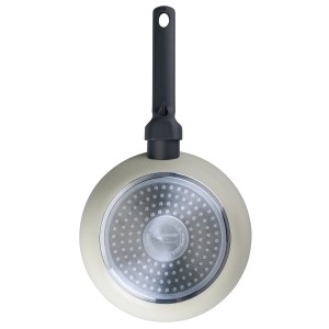 Fackelmann Pfanne Balance 20 cm, Keramikbeschichtung, Unterseite.