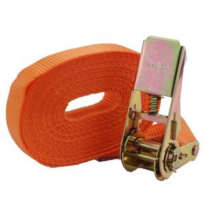 Orangefarbener TRUTZHOLM Ratschen Spanngurt, 6m lang, mit stabiler Ratsche zur Ladungssicherung.