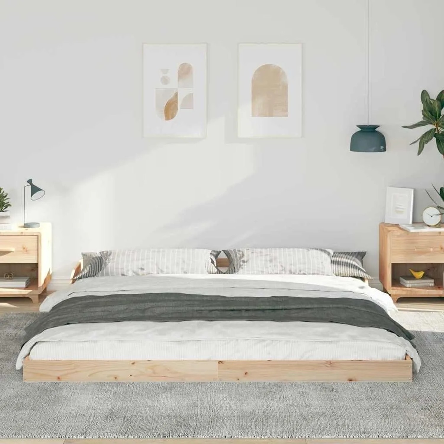 Modernes vidaXL Bettrahmen aus hellem Kiefernholz im Schlafzimmer. Plattformbett mit minimalistischem Design und Holzmaserung.