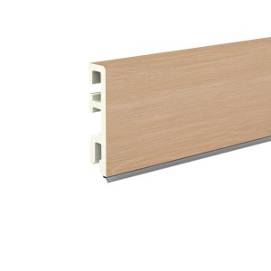 Döllken Sockelleiste USL60, Dekor Eiche Studio, mit integrierter Weichlippe für sauberen Abschluss.