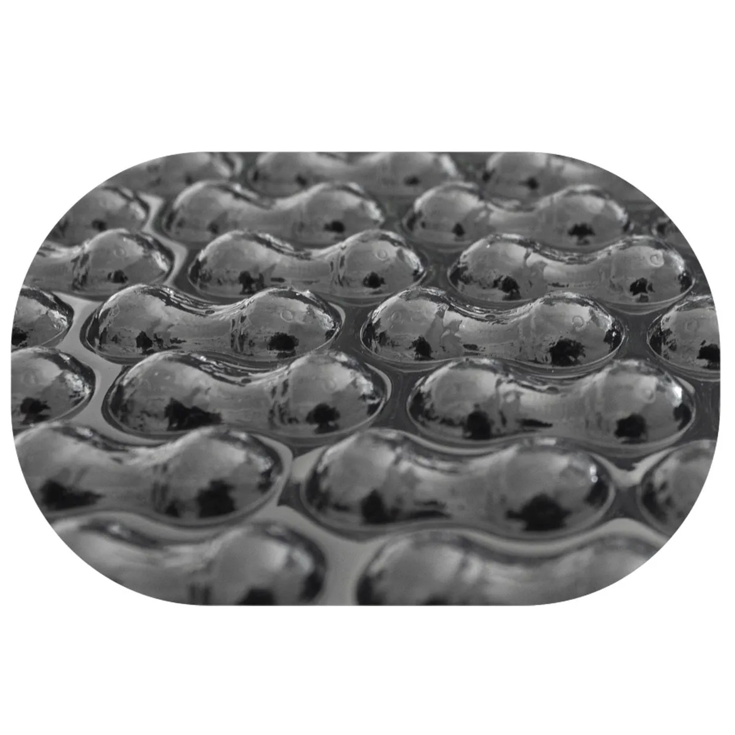 Detailaufnahme: Ovale Evolution Solarplane EnergyGuard 500µm mit Geobubble-Technologie zur Algenhemmung.