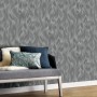 Erismann Vliestapete Elle Decoration mit Wellenmuster in Anthrazit. Dekorative Tapete für Wohnräume.