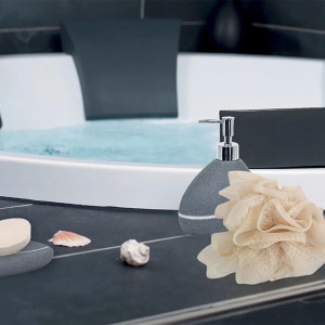 Beige MSV Duschblume, Ø 10 cm, aus Polyethylen mit Aufhängung, für Bad und Dusche.