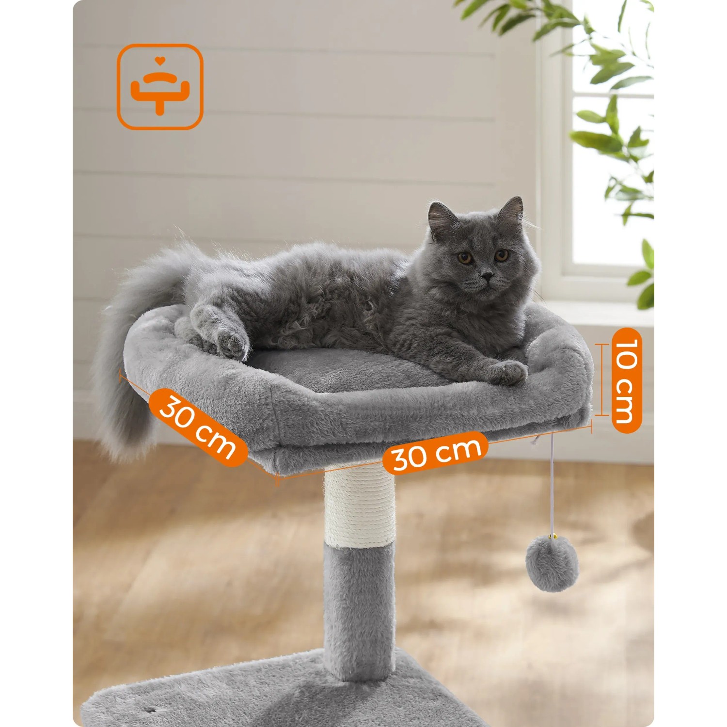 Feandrea Kratzbaum, 110 cm, hellgrau, mit Katze in Liegemulde.