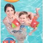 Bestway Früchte-Schwimmflügel, rot/grün, für Kinder von 3-6 Jahren, im Wasser mit Mutter und Kind.
