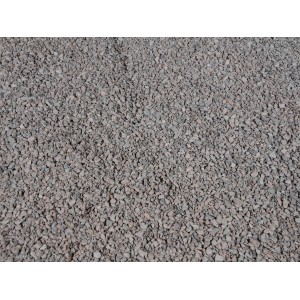 Edelsplitt 2-5 mm, geeignet als Streusplitt oder Pflastersplitt.