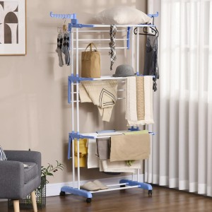 HOMCOM Wäscheständer mit 4 Ebenen, ausziehbar, blau, mit Wäsche behangen.