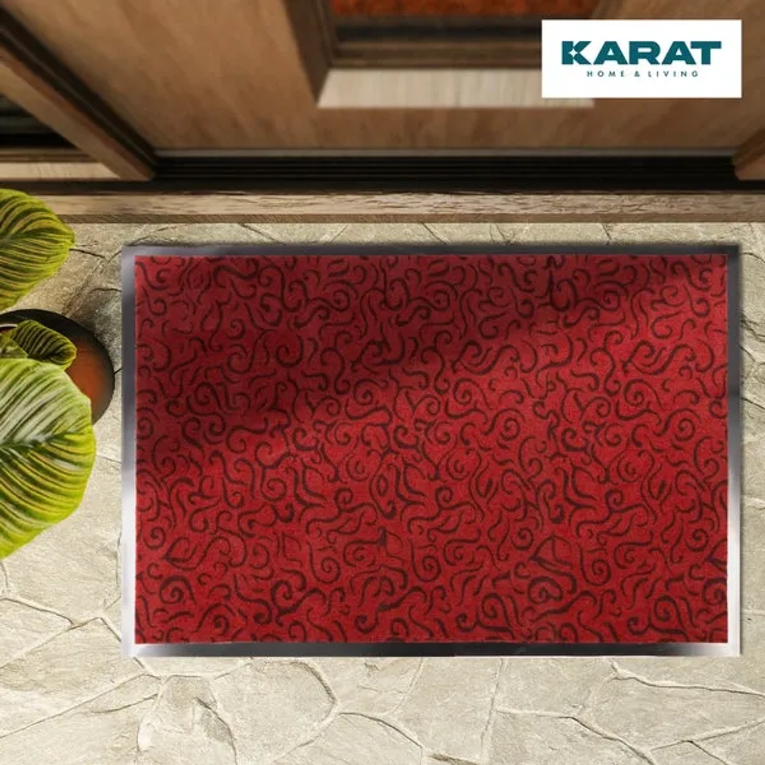 Rote Karat Schmutzfangmatte Brasil 90x150 cm mit Muster und silbernem Rand.