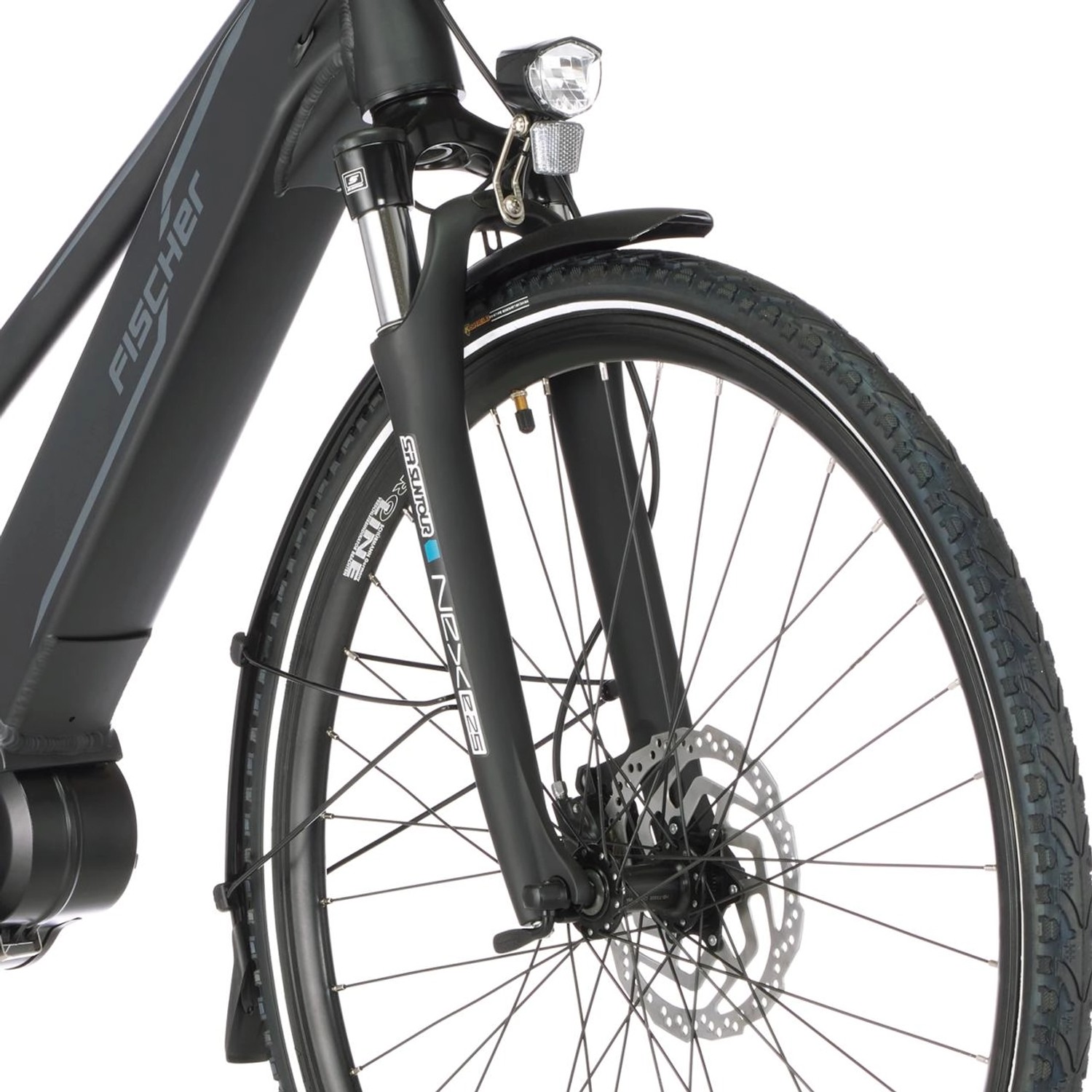 Detailaufnahme: Schwarzes Fischer E-Bike Damen Viator 4.0i mit Scheibenbremse und Federgabel.