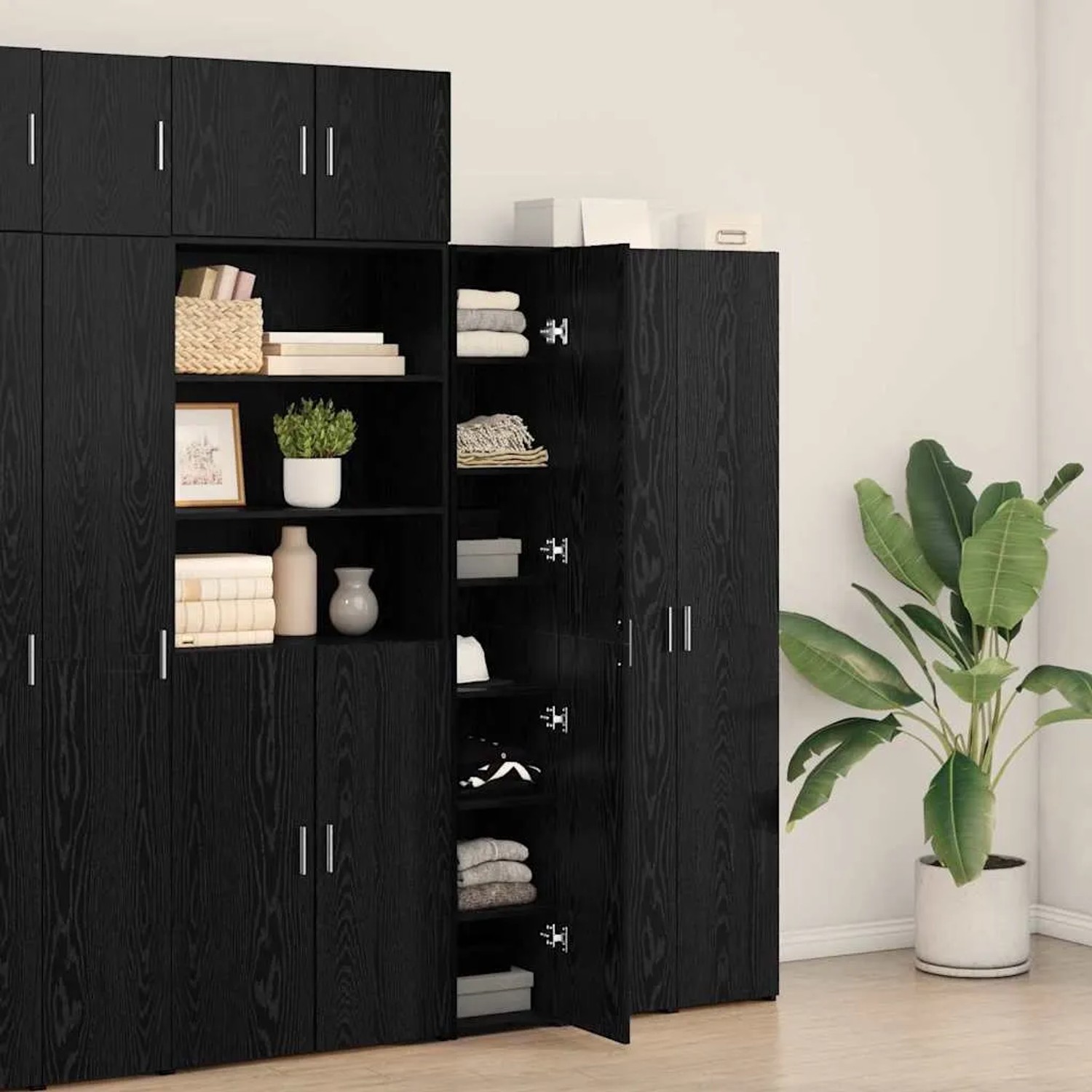 VidaXL Highboard in Schwarz Eichen-Optik, Holzwerkstoff, mit offenen und geschlossenen Fächern.