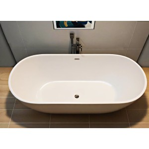 Weiße, ovale freistehende Badewanne ASGER 170x75 mit Ablauf in modernem Bad. Stilvolles Acryl-Design für Entspannung.
