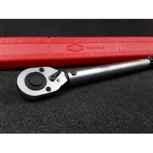 Famex Drehmomentschlüssel-Set 10865-3N mit 12,5 mm Antrieb und rotem Koffer.