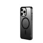 Schwarze, transparente Hama Handyhülle Extreme Protect für Apple iPhone 16 Pro mit MagSafe Ring, verstärkten Ecken und geriffelter Seitenfläche.