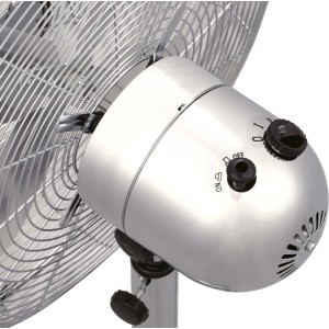 Detailaufnahme: Chrom Standventilator SV 50-40, Ø 40 cm, mit Bedienelementen.