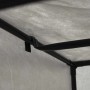 Detailaufnahme: Grauer vidaXL Kleiderschrank mit Stoffbezug und schwarzem Metallrahmen.