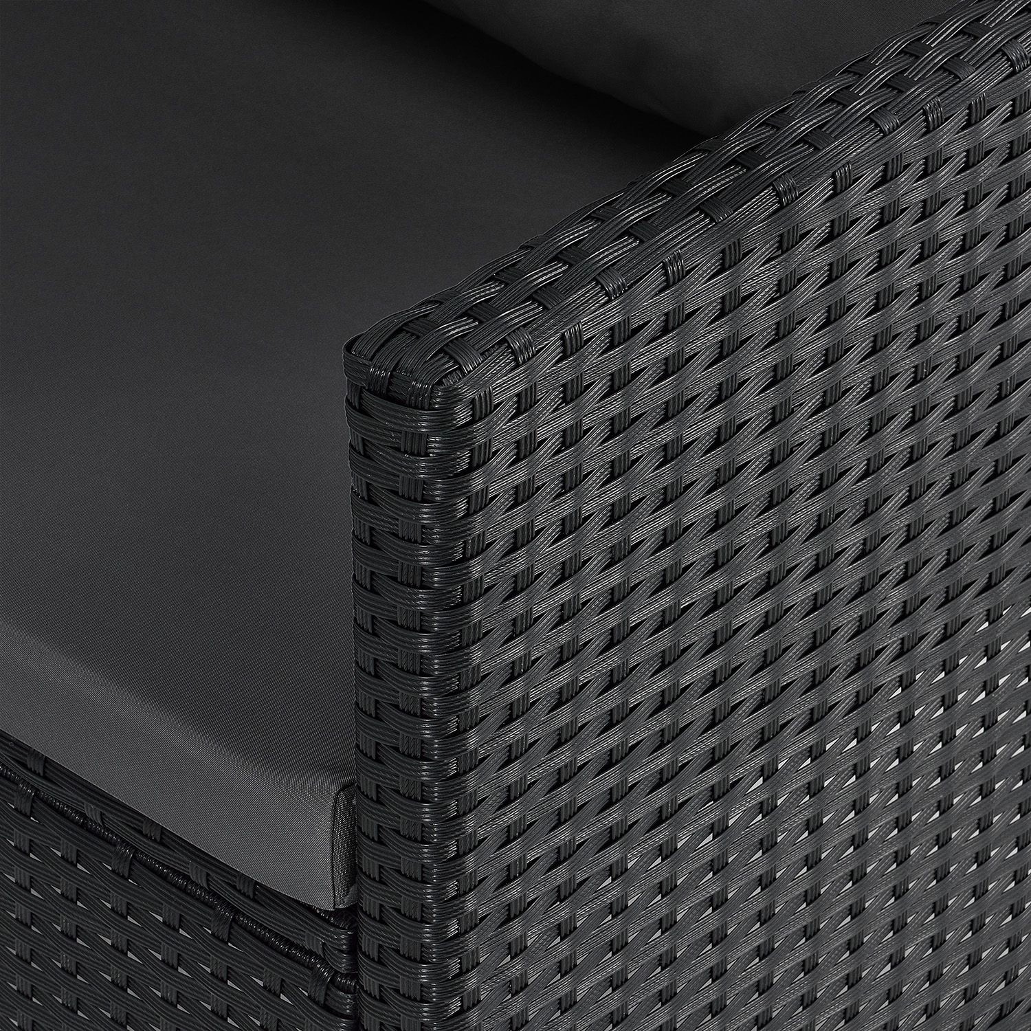 Qizga ichimlik berishdi va otib ketdi Katta yalangoch lezbiyen dumbalari