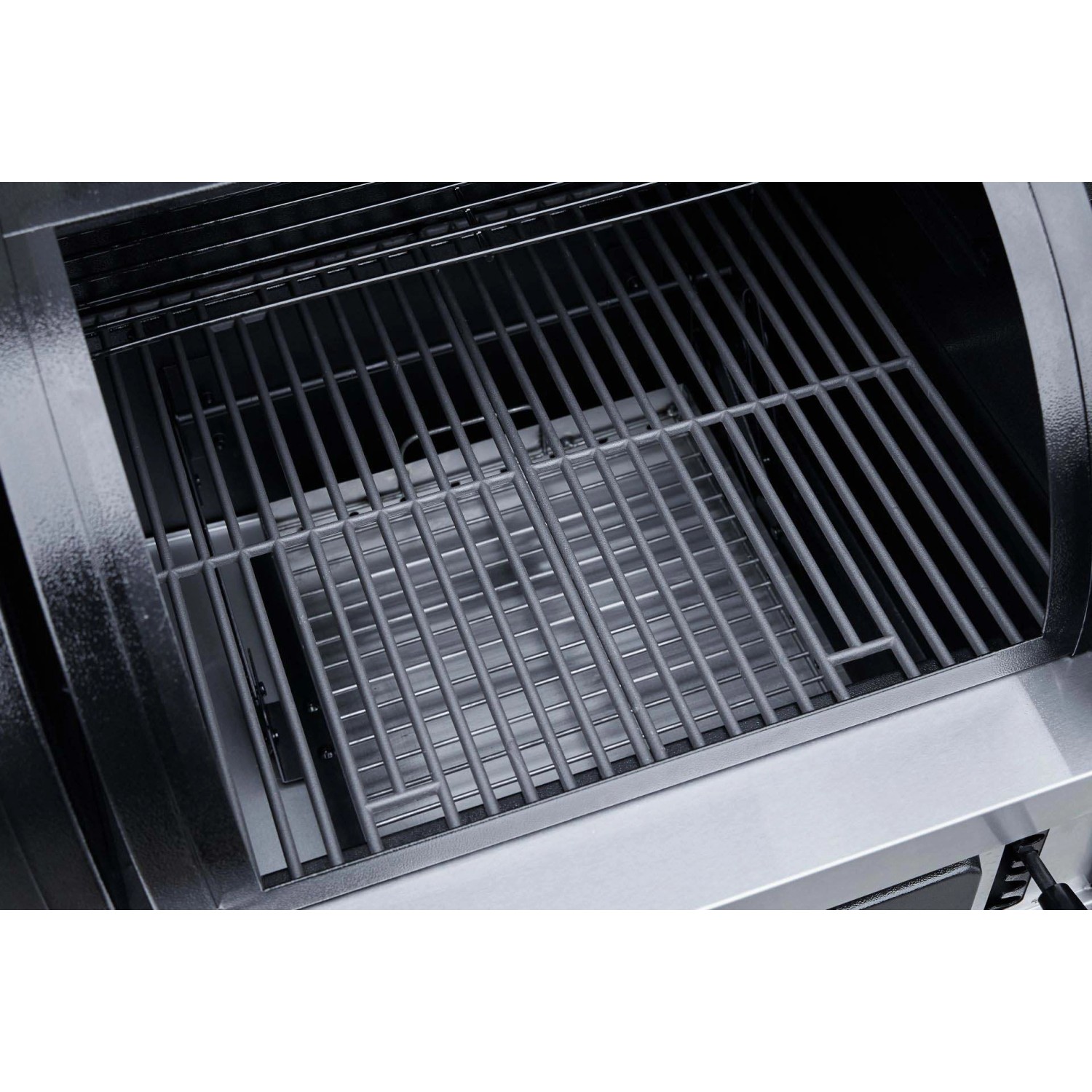 Innenansicht des El Fuego Kombigrill 3 in 1 mit Grillrost und Infrarotbrenner.