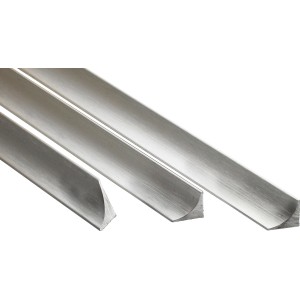 Eckfuge aus Alu, silber eloxiert und gebürstet, 15 mm x 2,5 m, für Fliesenschienen.