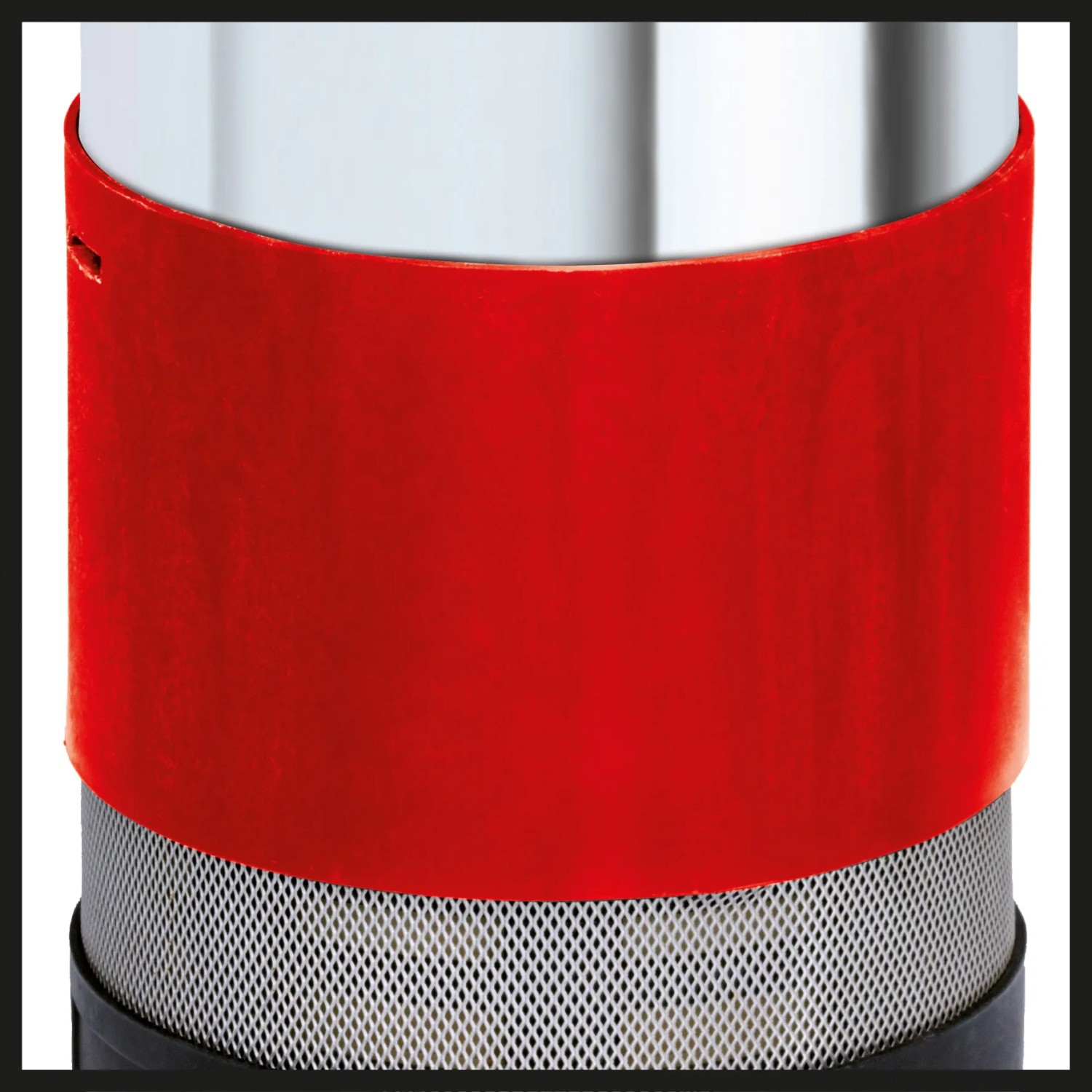 Detailaufnahme: Einhell GE-PP 1100 N-A Tauchdruckpumpe mit Edelstahlgehäuse und roter Ummantelung.