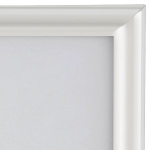 Detailansicht: Silberner Kunststoff Bilderrahmen, 10x15 cm, mit Passepartout.