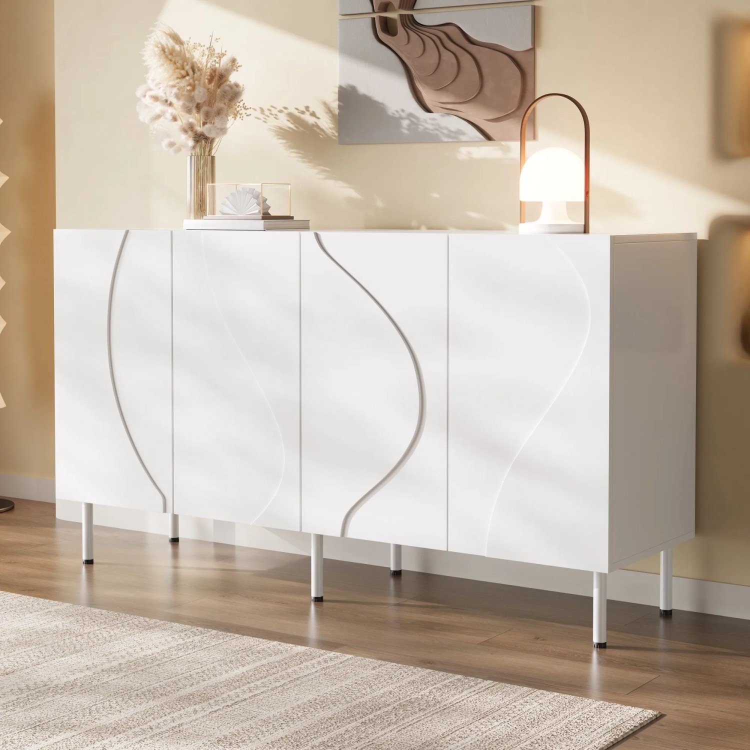 Modernes weißes Sideboard mit 3D geschwungenen, grifflosen Türen und stabilen Metallfüßen. Ideal als Wohnzimmerschrank.