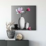 Leinwandbild mit Magnolien in Vase, Grau/Pink. Wellness Wandbild für Bad und Flur.
