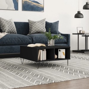 Schwarzer vidaXL Couchtisch (60x60x30 cm) aus Holzwerkstoff mit Fächern und filigranen Metallbeinen.