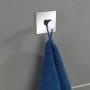 Wenko Wandhaken Accadia, Edelstahl glänzend mit blauem Handtuch.