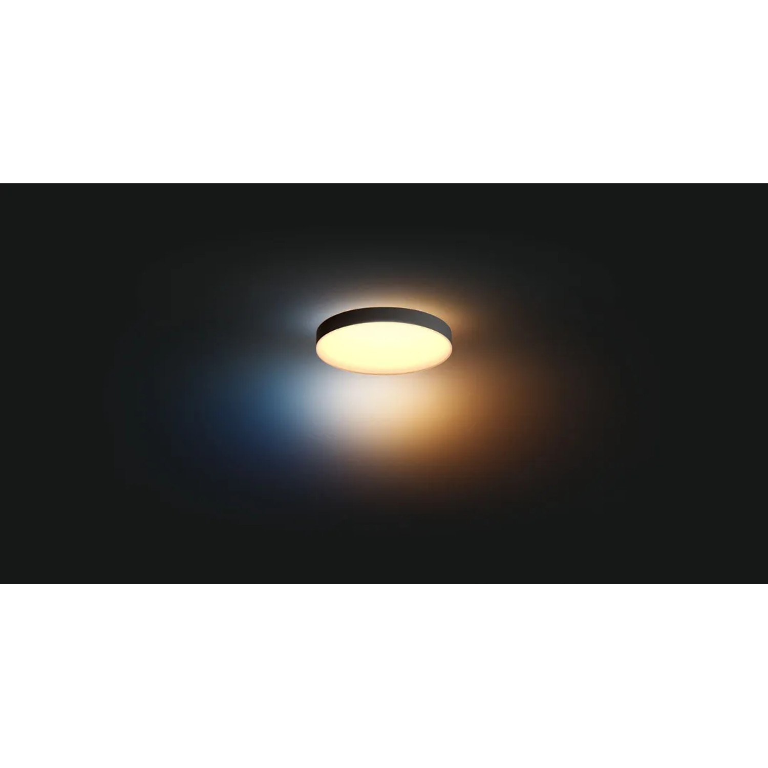 Schwarze Philips Hue Enrave XL Deckenleuchte mit warmweißem Licht und Dimmer.