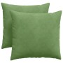 Zwei hellgrüne Sofakissen aus Cordstoff, 45x45 cm, für Wohnzimmer und Schlafzimmer.