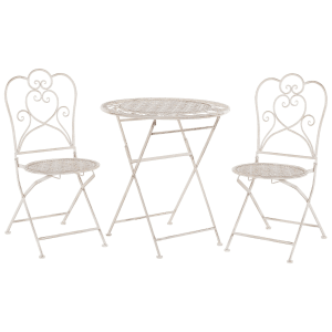 Hellbeiges Beliani Bistro Set TRIESTE aus Metall mit rundem Tisch und zwei verschnörkelten, klappbaren Stühlen.
