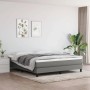 Dunkelgraues vidaXL Boxspringbett 180x200 cm mit Matratze und Topper im Schlafzimmer.